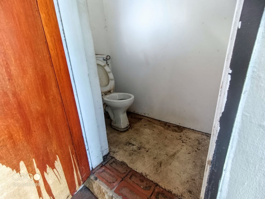 4 Bedroom Property for Sale in Langenhovenpark Free State